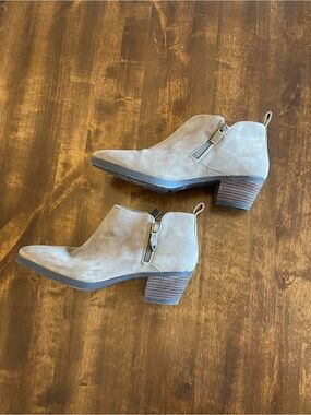 Vionic Waterproof Ankle Booties